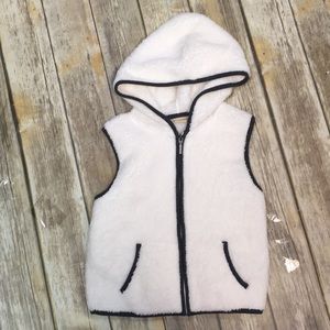 Mudd Hooded Vest